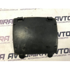 Лючок переднього підкрилку Opel Astra H 2004-2010 13125606